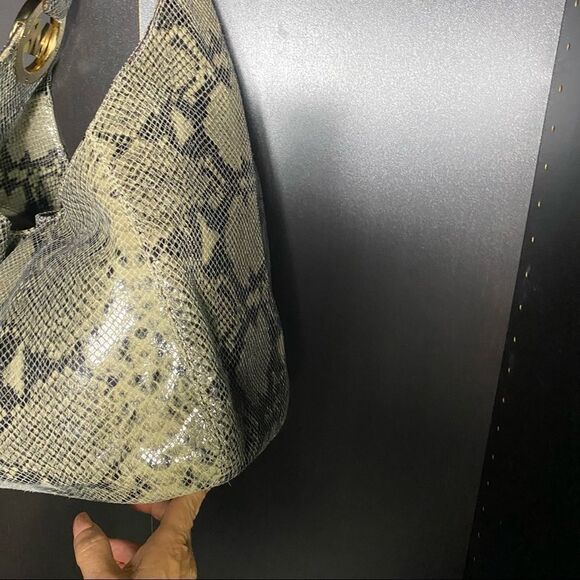 Michael Michael Kors Fulton embossed python leather large hobo shoulder bag - Picture 6 of 12